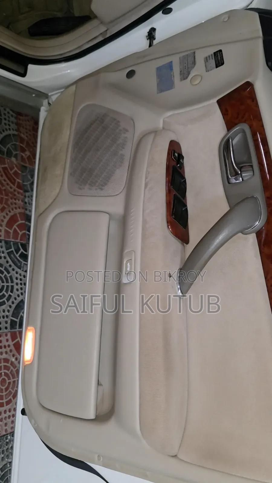 Toyota Crown 2003 White