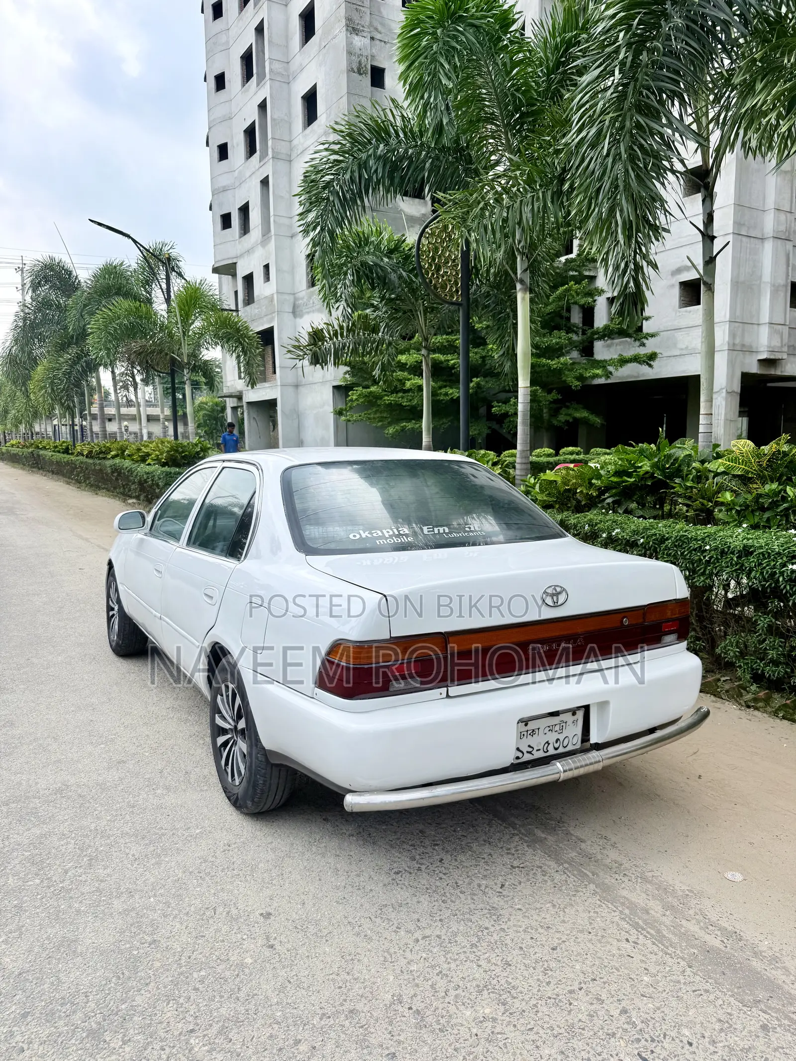 Toyota Corolla 1.6 Saloon 1992 White