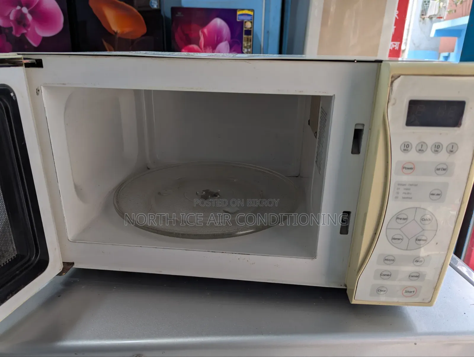 Walton Micro-Oven 25 Liters