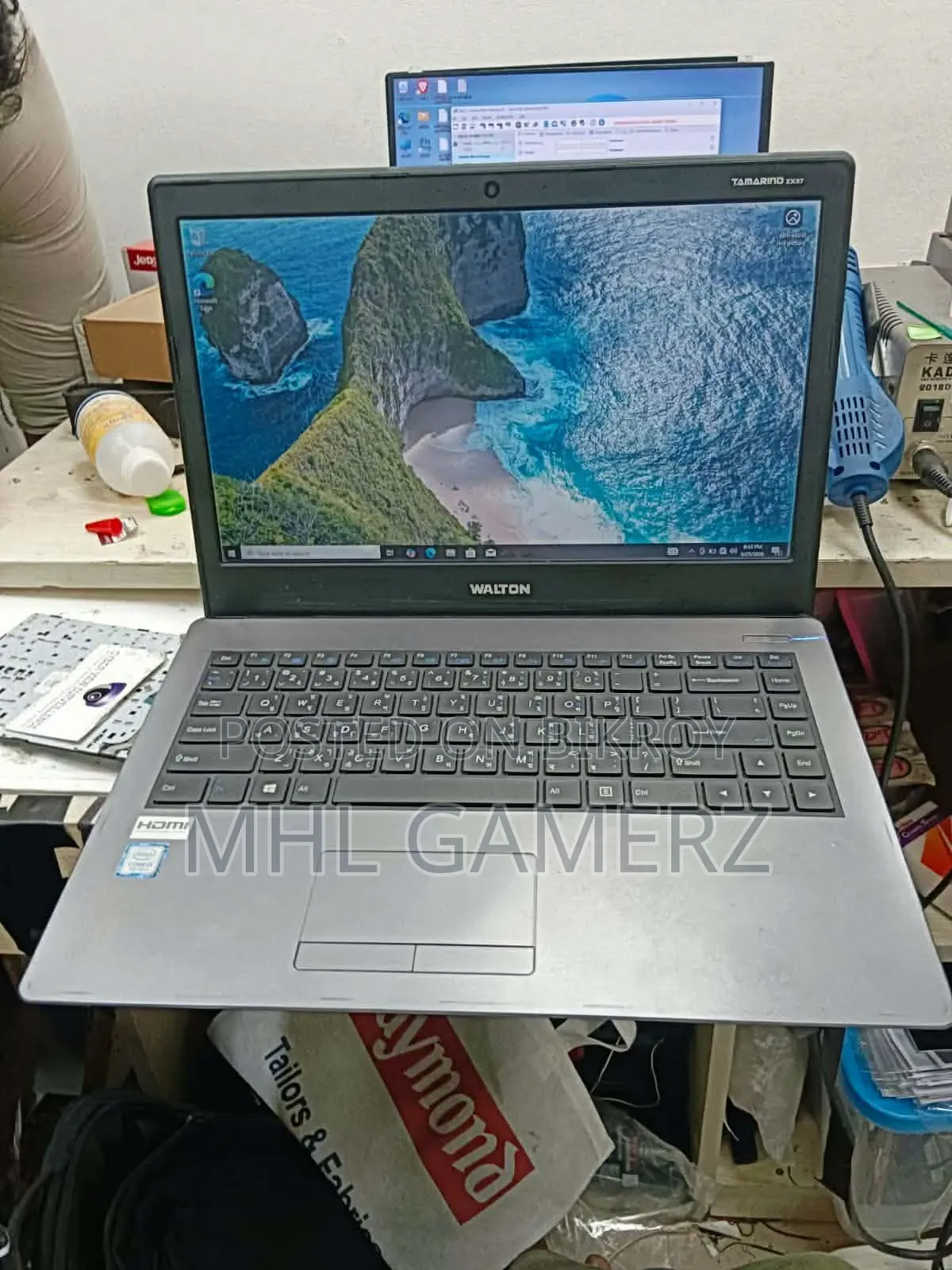 Laptop 4GB Intel Core i3 SSD 128GB