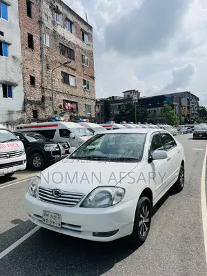 টয়োটা করোলা সেডান অটোমেটিক ২০০৩ সাদা