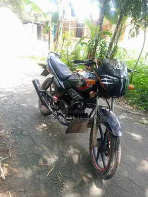 Runner Bullet 100 2016 Black