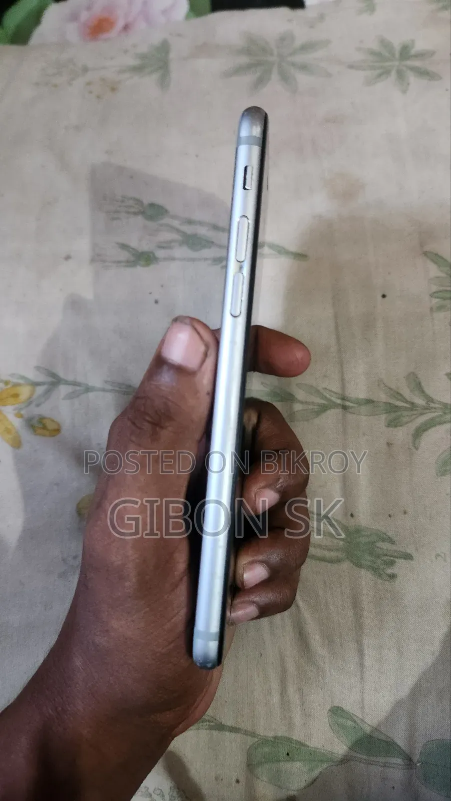 Apple iPhone 6s 32 GB White