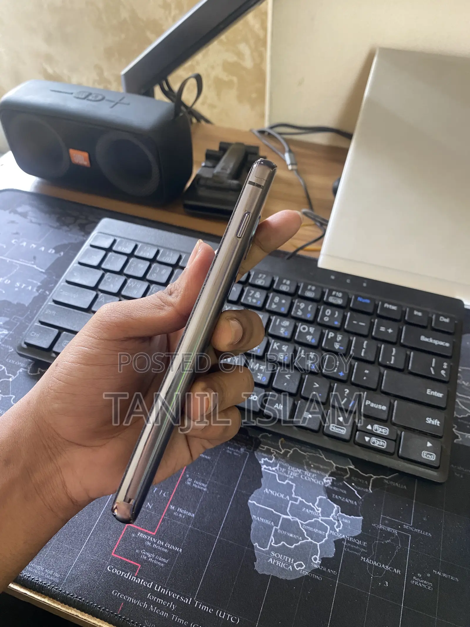 New Samsung Galaxy S10 128 GB Black