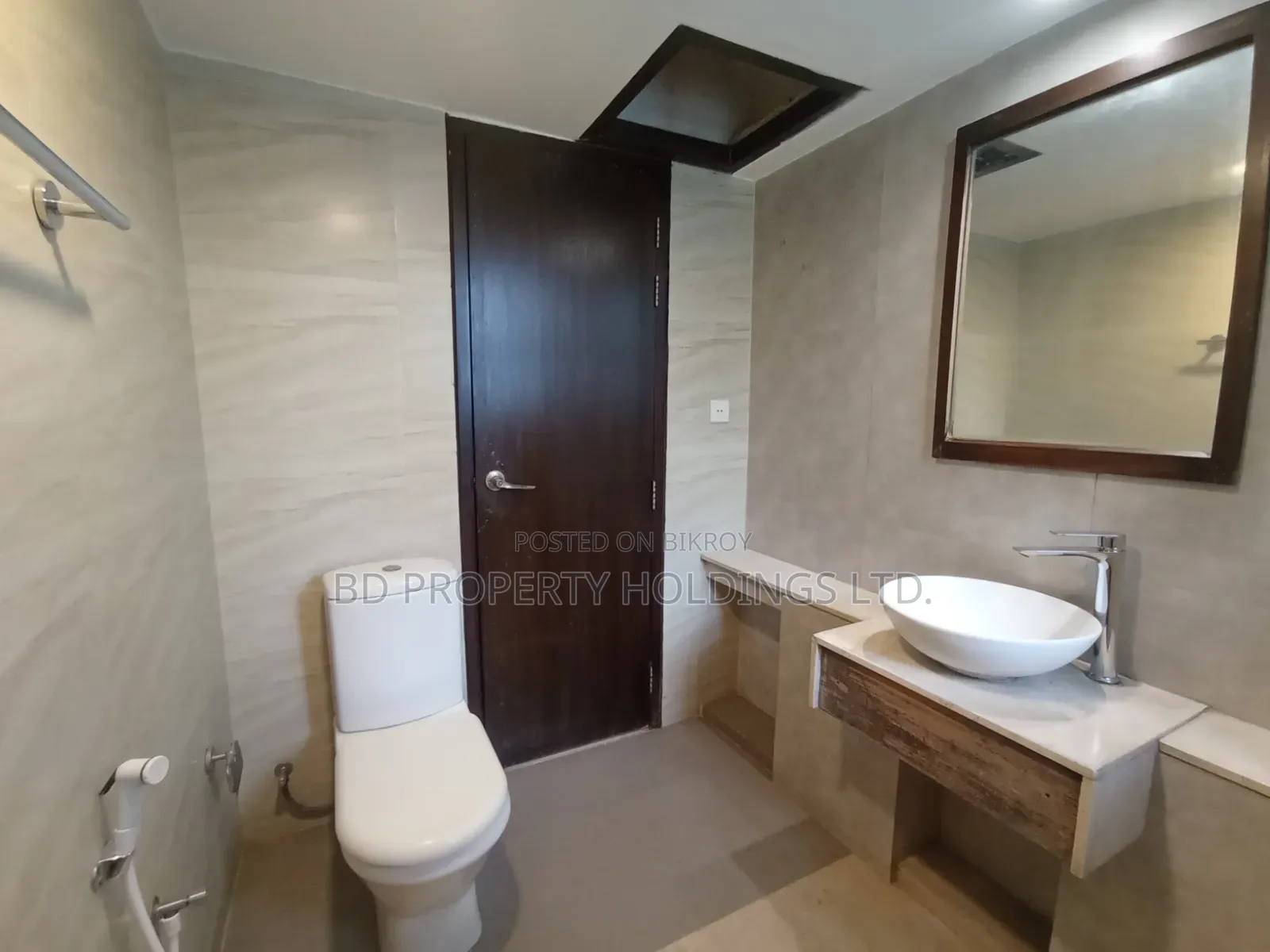3-bedroom Apartment in Uttara for rent