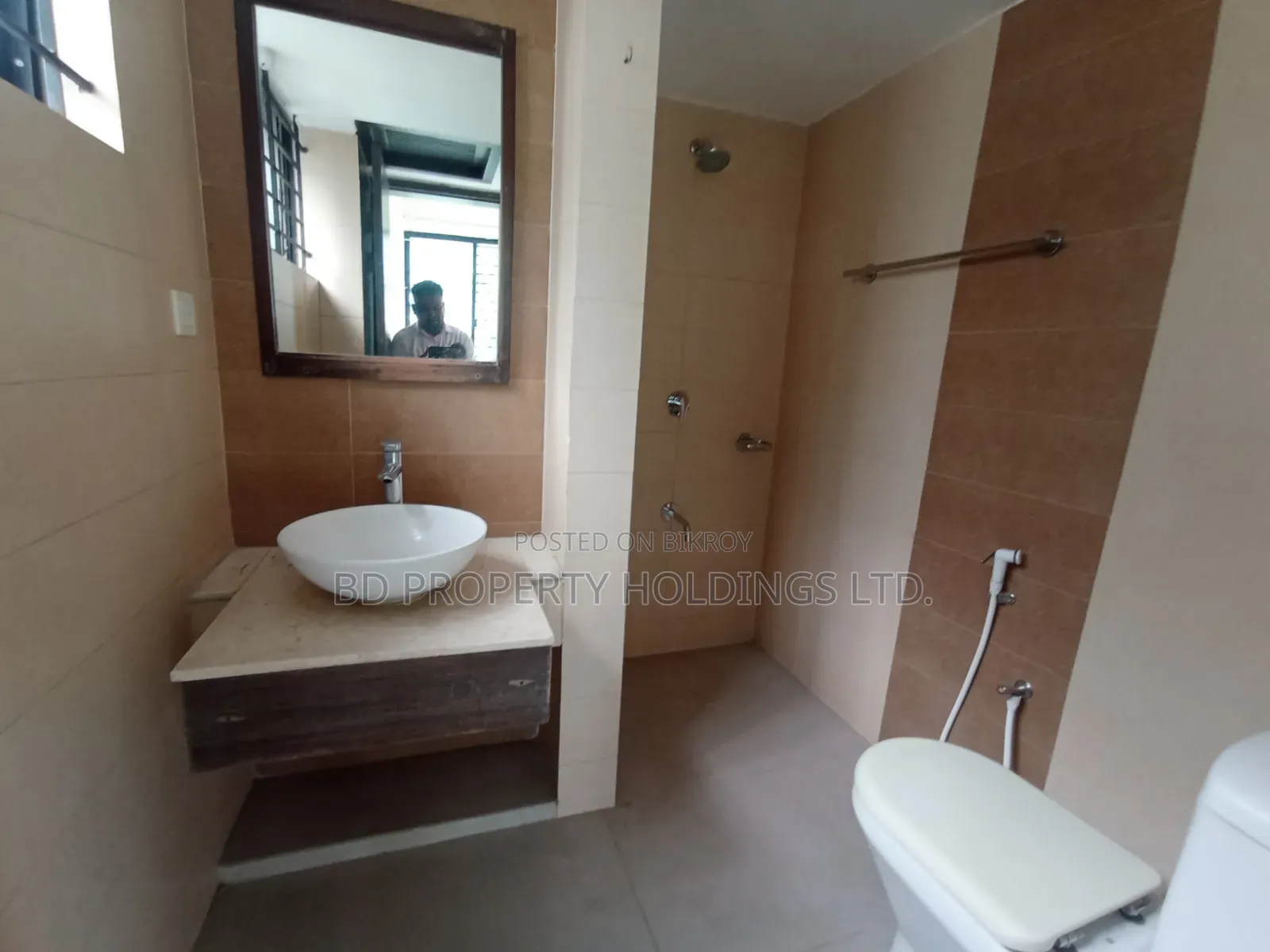 3-bedroom Apartment in Uttara for rent
