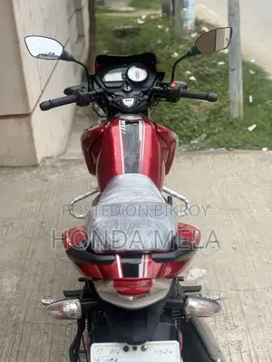 TVS Apache RTR 160 2V 2022 Red