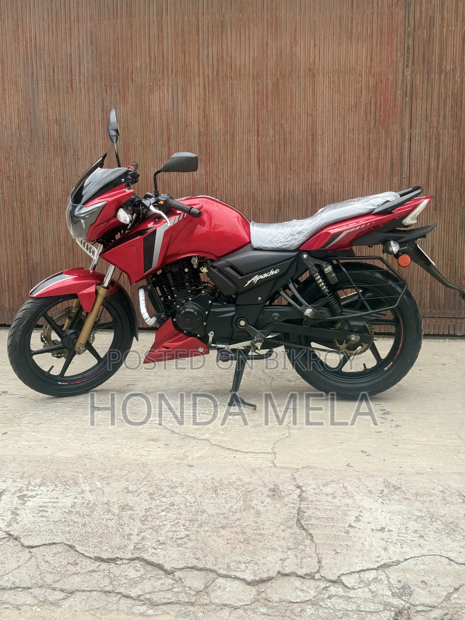 TVS Apache RTR 160 2V 2022 Red