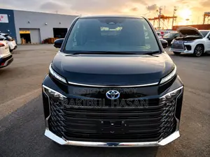 New Toyota Voxy 2023 Black