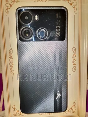 আইটেল পি৪০ ৩২ জিবি ব্ল্যাক