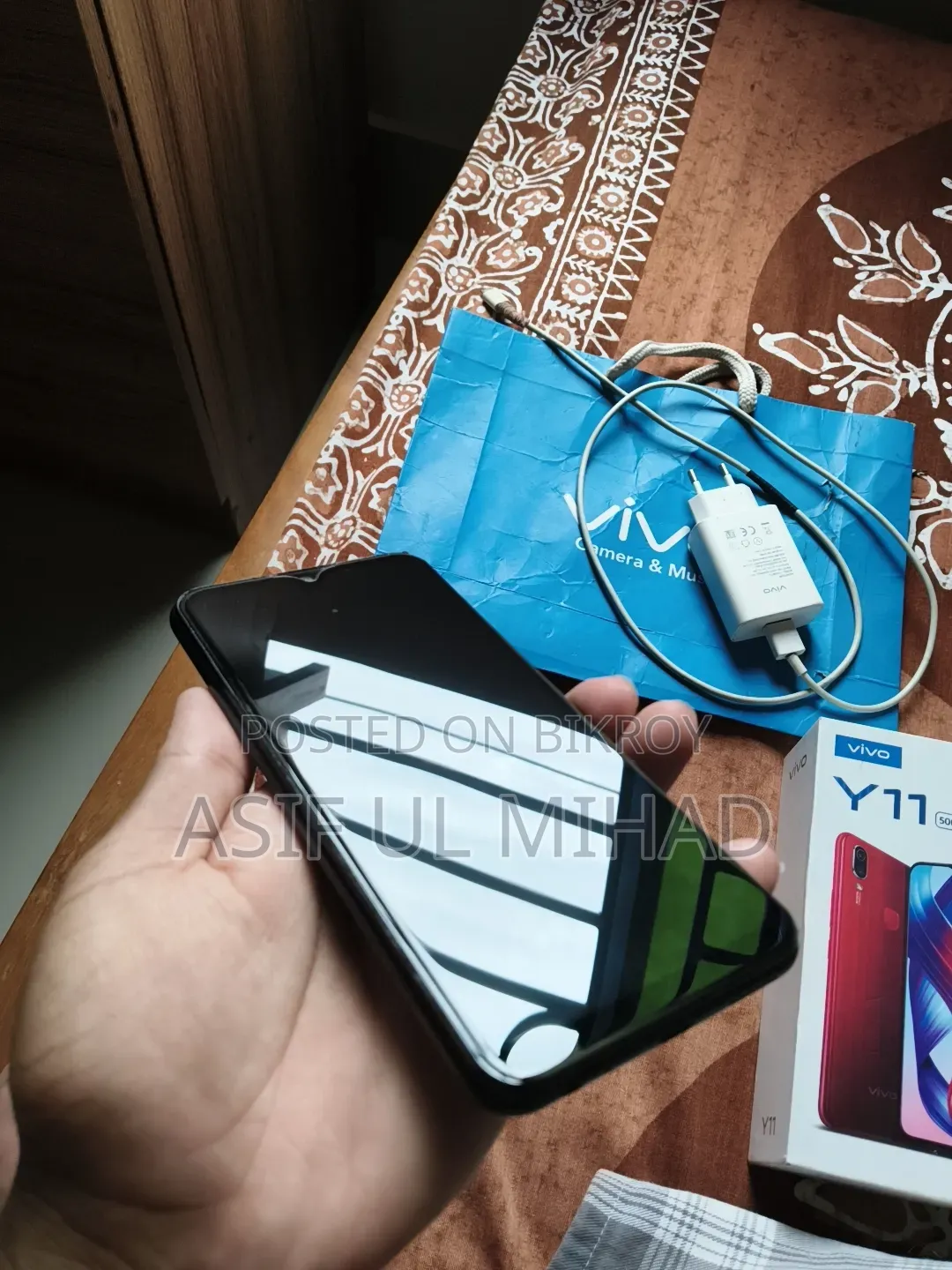 Vivo Y11 32 GB Blue