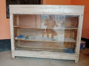 Shop Showcases