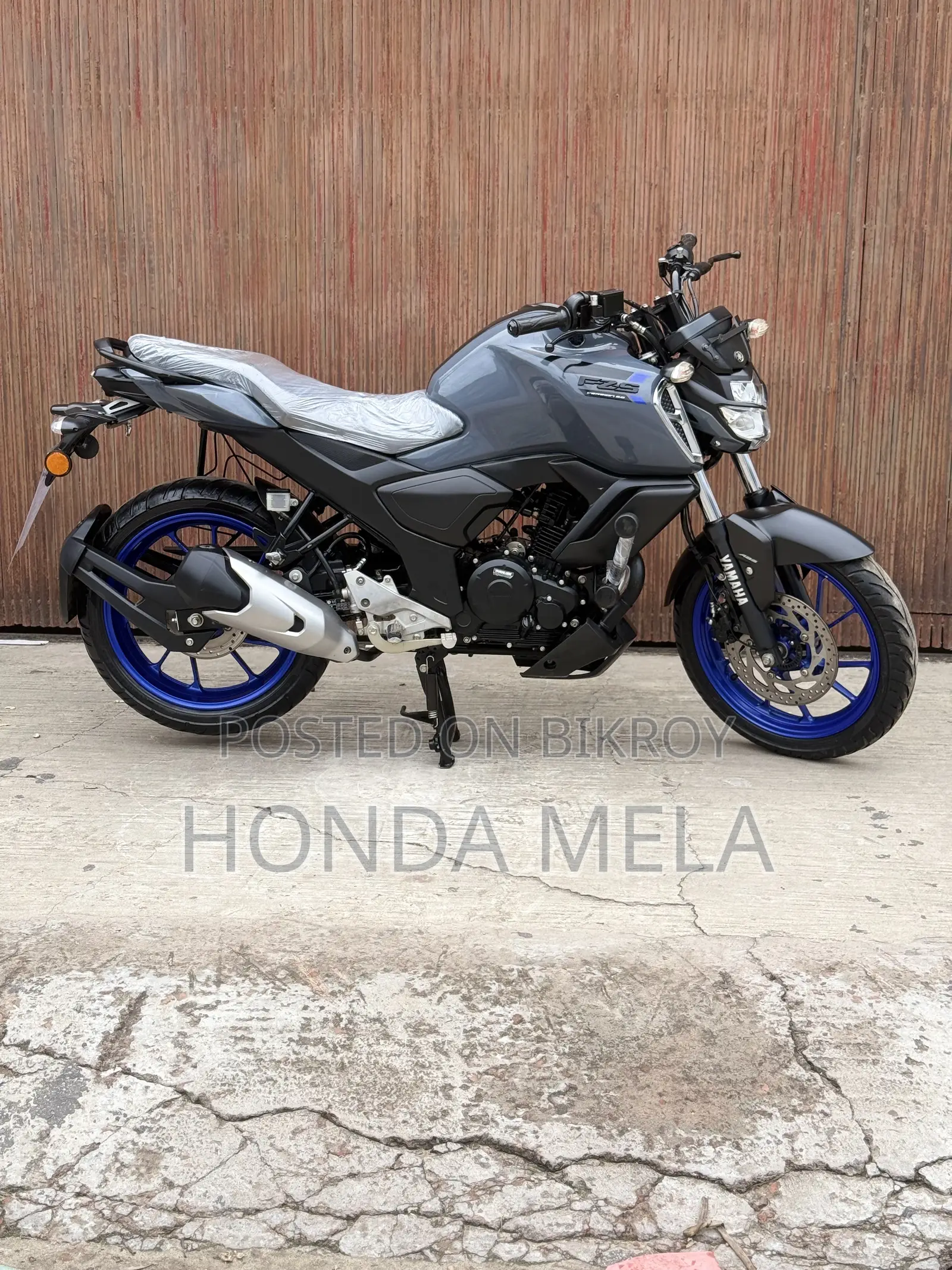 Yamaha FZS V3 2023 Gray