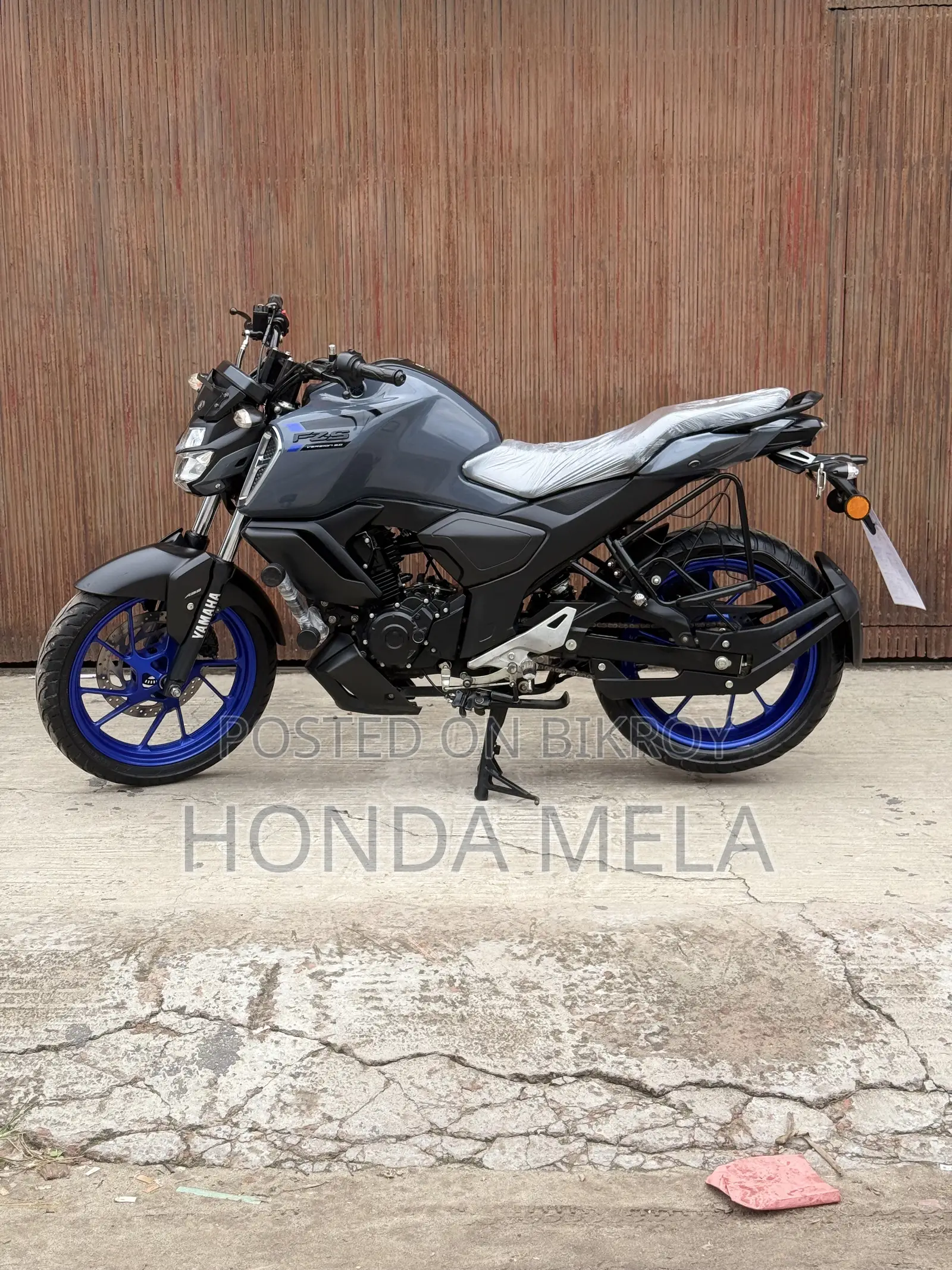 Yamaha FZS V3 2023 Gray