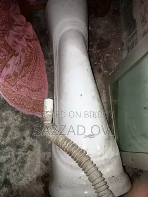 Excellent Pedestal Wash Basin – Used