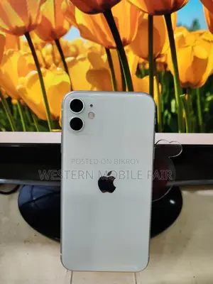 Apple iPhone 11 128 GB White