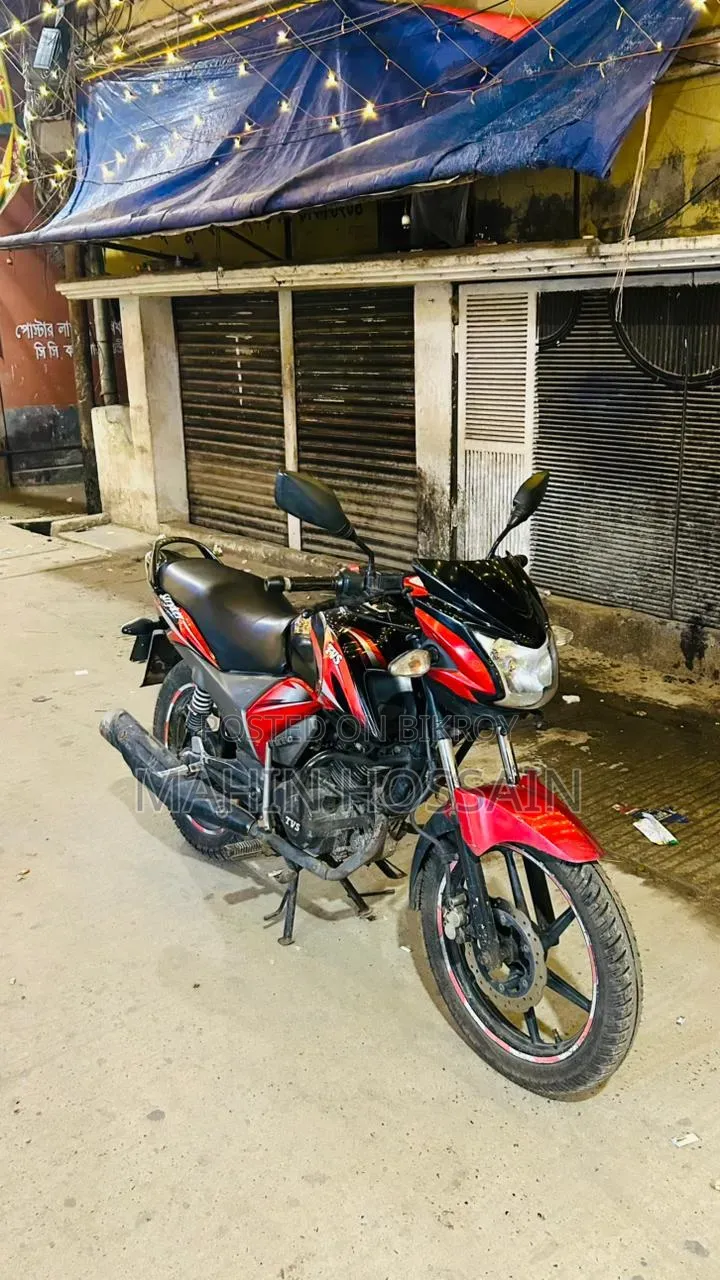 টিভিএস স্ট্রাইকার ১২৫ ২০১৮ কালো