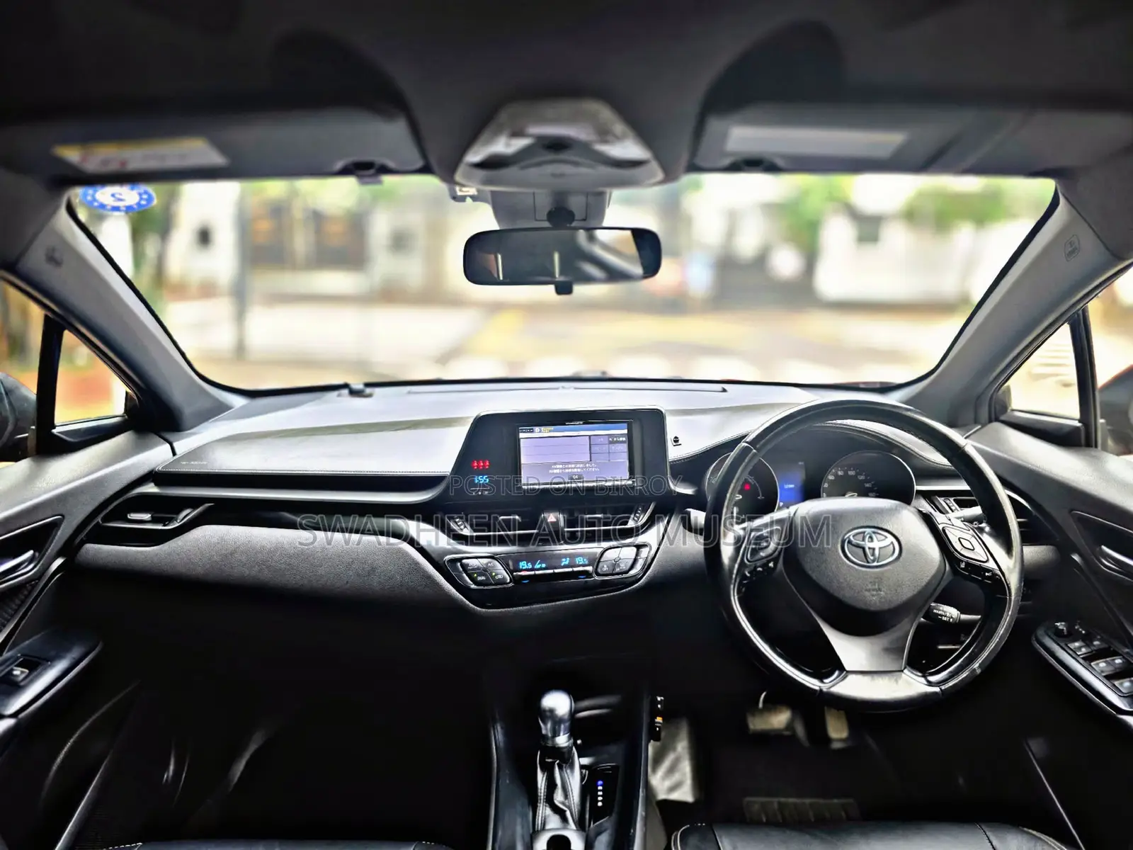 Toyota C-Hr 2017 Maroon