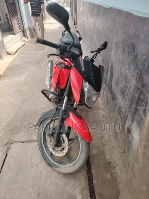 Bajaj Pulsar 135 LS 2010 Red