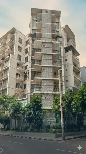 4bdrm Apartment in Uttara for Sale