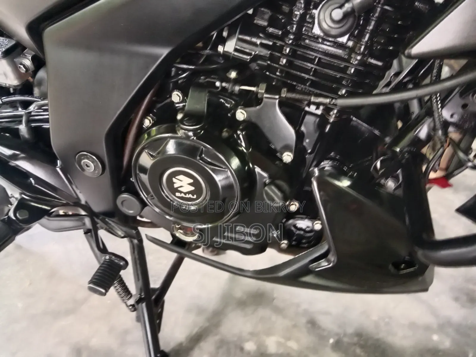 Bajaj Pulsar N160 2025 Black