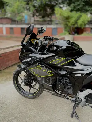 Suzuki Gixxer SF FI 2023 Black