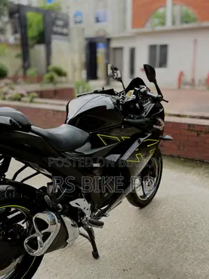 Suzuki Gixxer SF FI 2023 Black