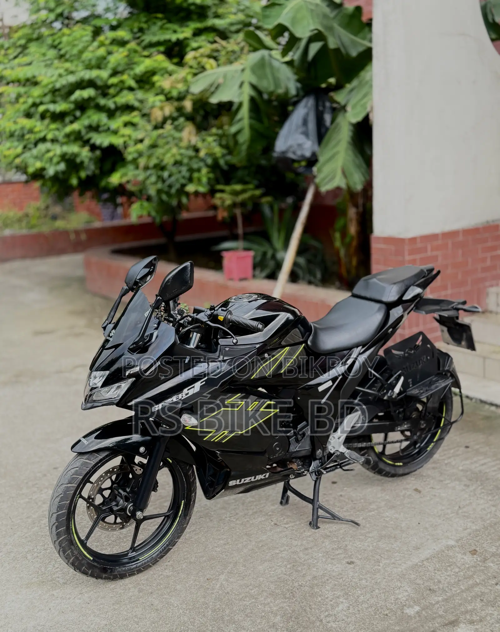 Suzuki Gixxer SF FI 2023 Black