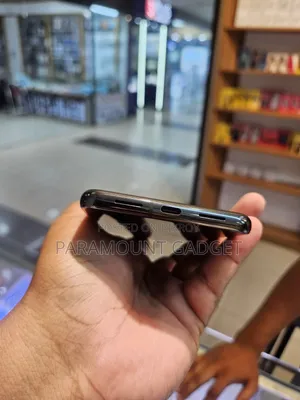 Google Pixel 8 Pro 128 GB Black