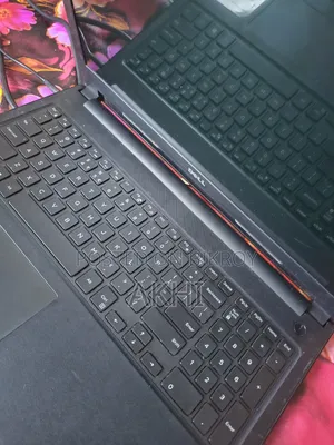 Laptop Dell Inspiron 15 4GB Intel Core i3 Hard Disk Drive 128GB