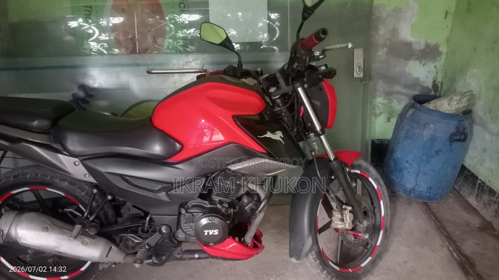 TVS Raider 125 2022 Red