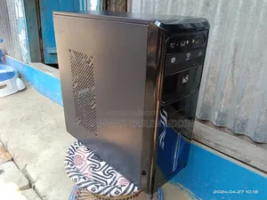 Desktop Computer Samsung 8GB Intel Core i5 HDD+SSD 500GB
