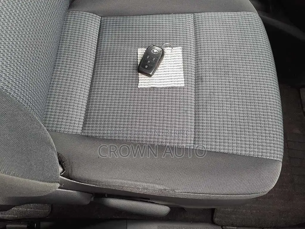 Toyota Noah 2022 Pearl