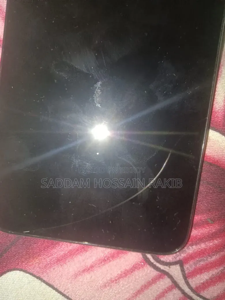 Infinix Hot 60i 128 GB Silver
