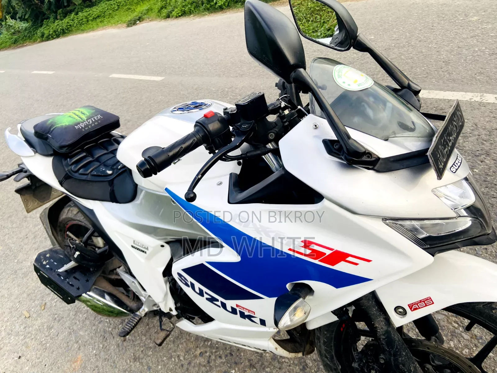 Suzuki Gixxer Fi ABS 2022 Silver