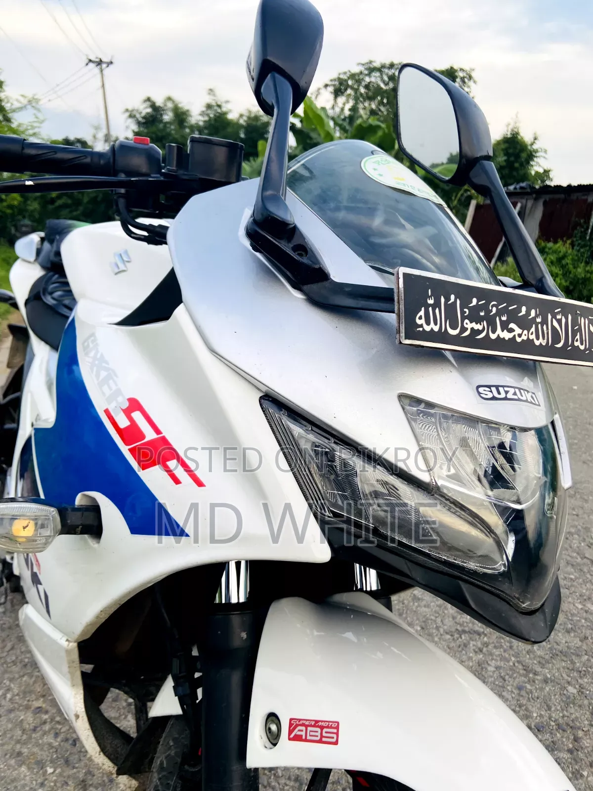 Suzuki Gixxer Fi ABS 2022 Silver