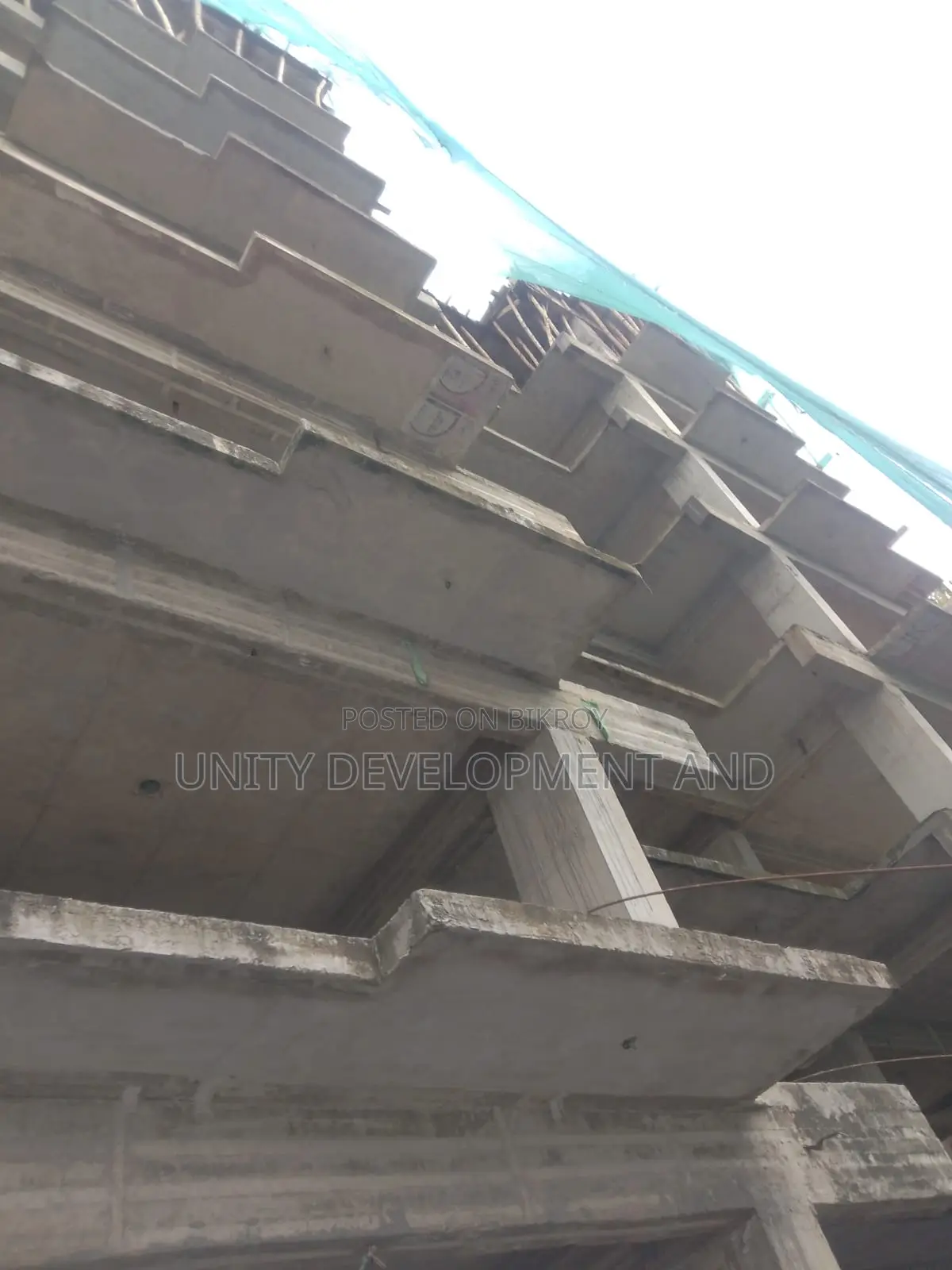 3bdrm Apartment in Unity Parvin Kunjo, Panthapath for Sale