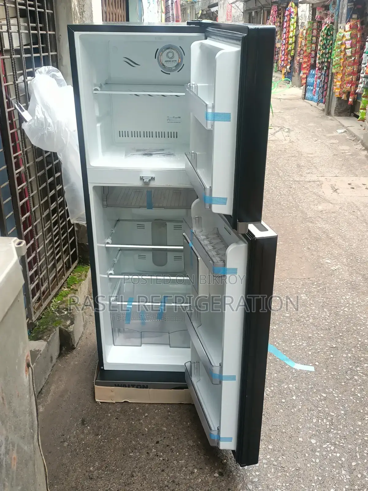 Walton Inverter Refrigerator 261 Liters Model WNM-2F1 at 35% Discount