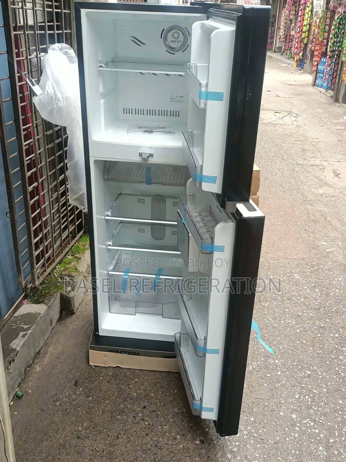 Walton Inverter Refrigerator 261 Liters Model WNM-2F1 at 35% Discount