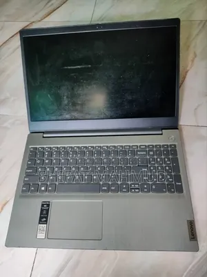 Laptop Lenovo Ideapad 3 4GB Intel Core i3 HDD 1TB