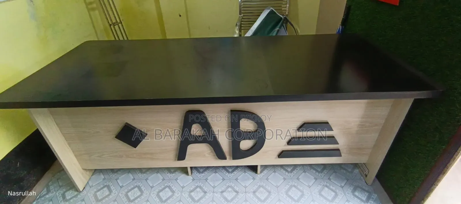 VIP Office Table