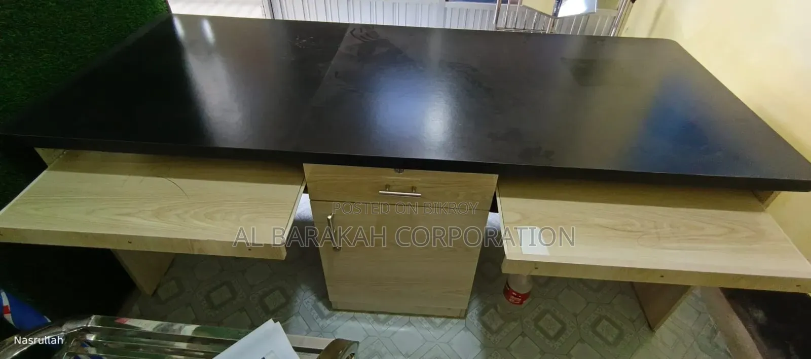 VIP Office Table