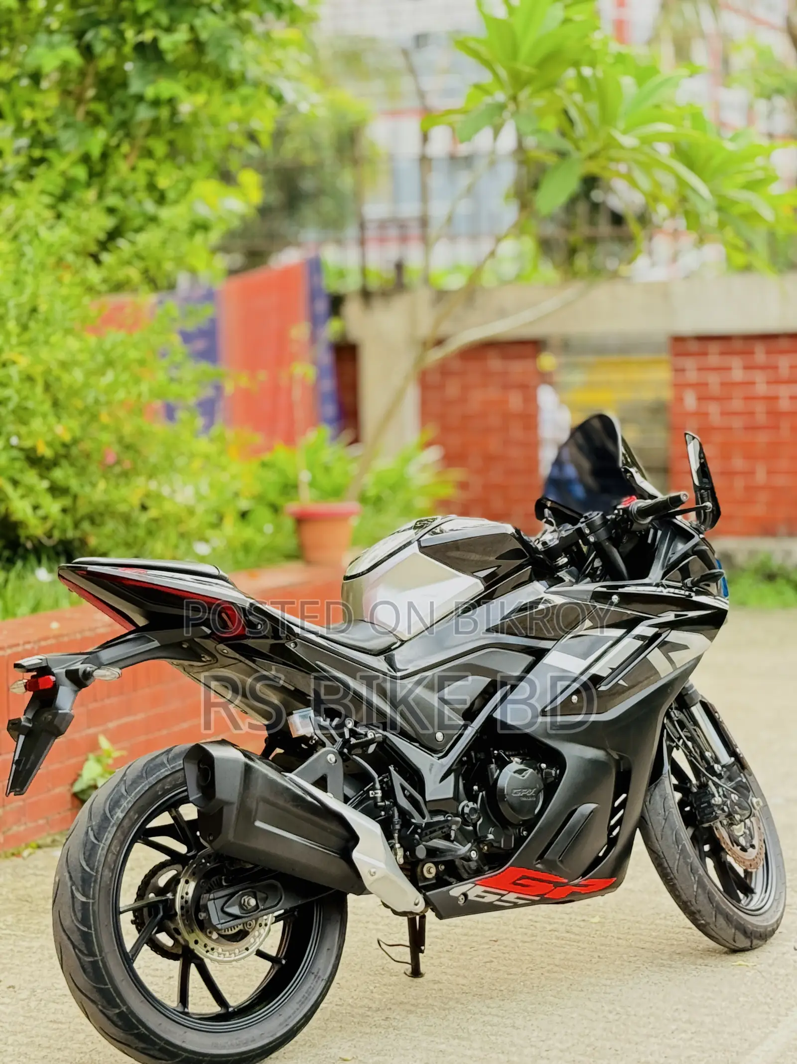 GPX GR200R Dacorsa2 2025 Black