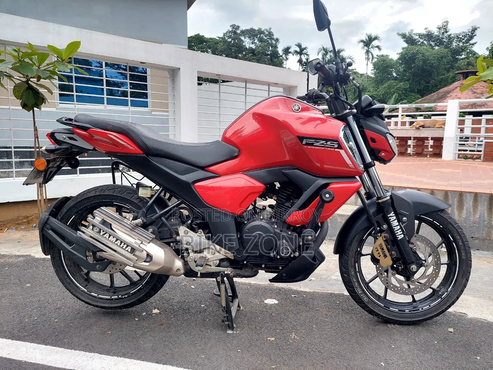 Yamaha FZS V3 2022 Red