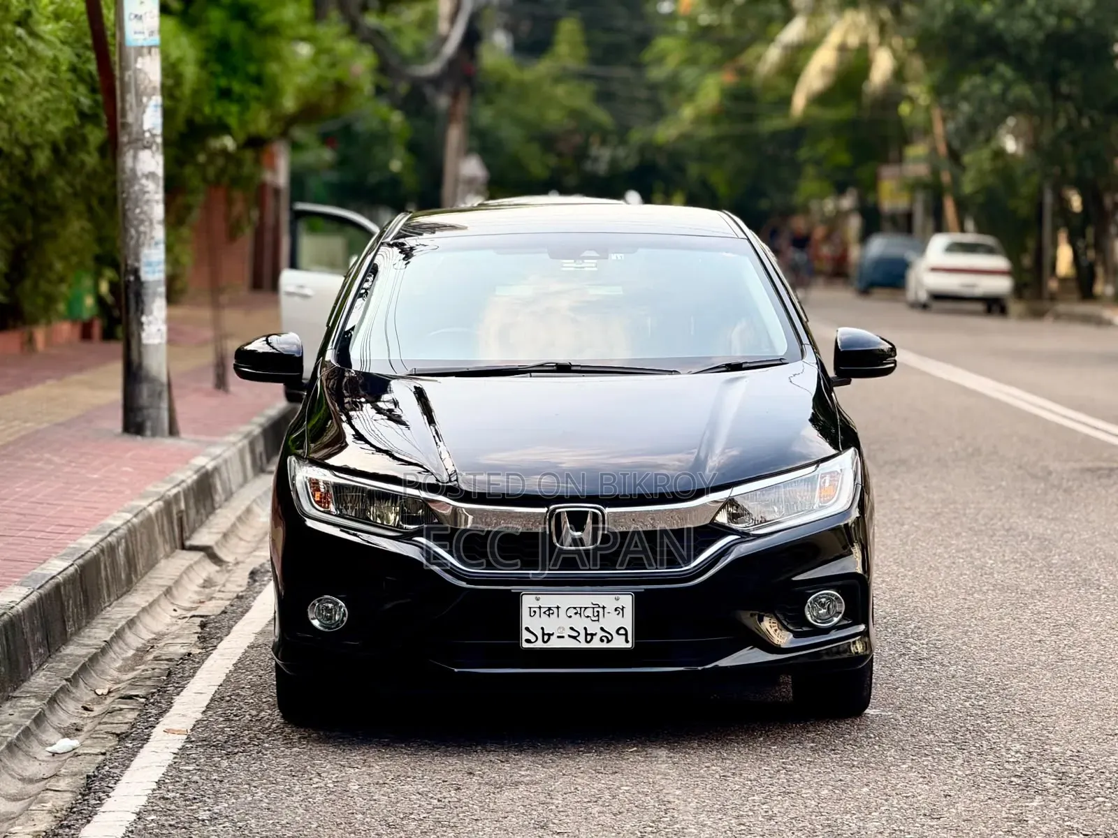 Honda Grace 2018 Black