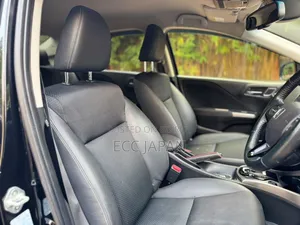 Honda Grace 2018 Black