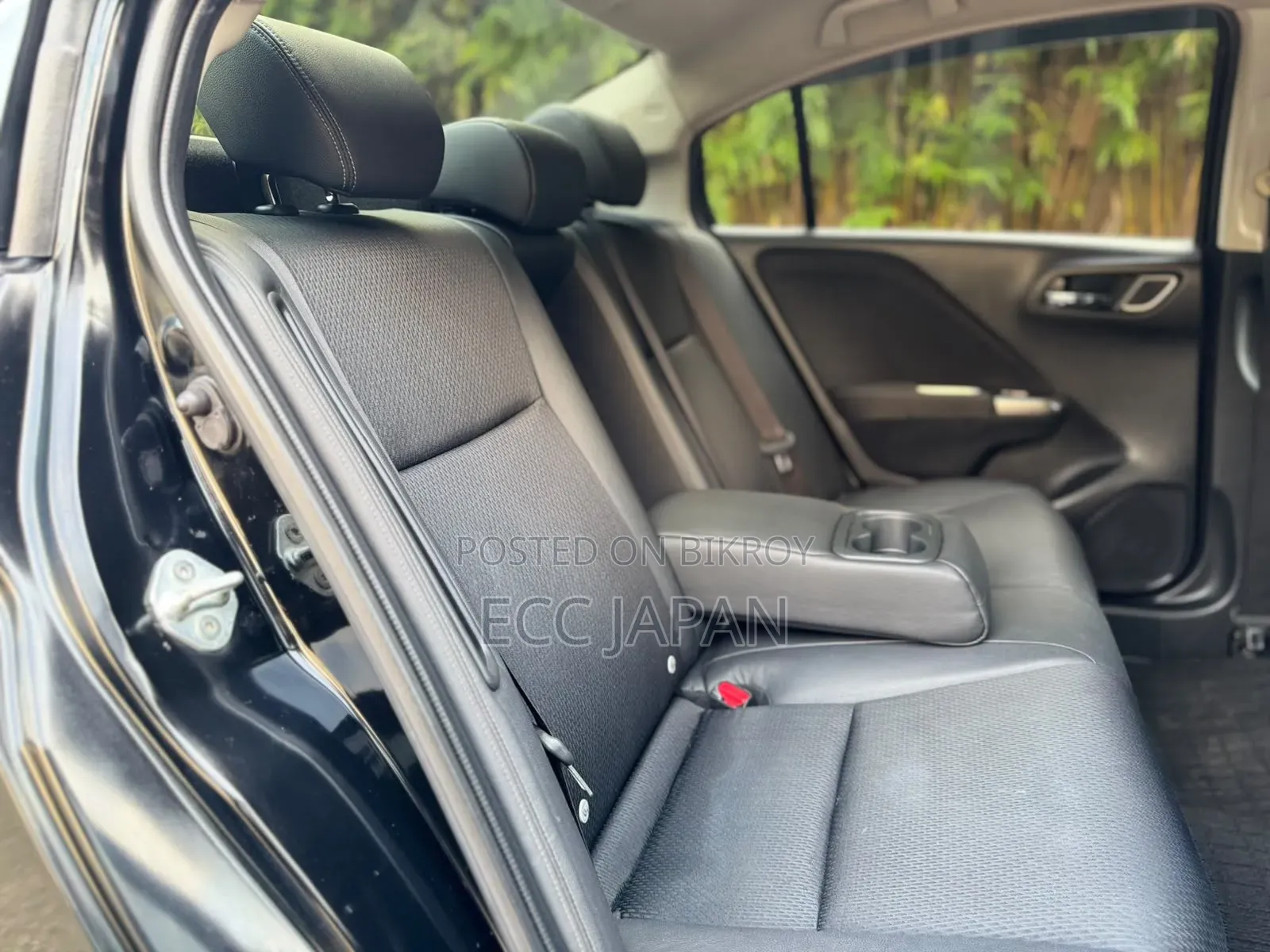 Honda Grace 2018 Black