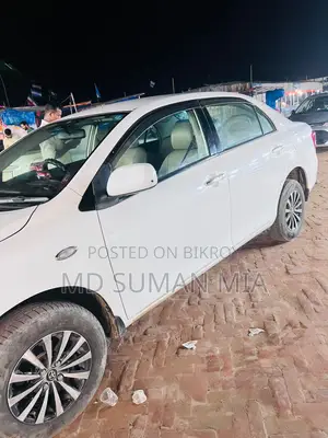 টয়োটা এক্সিও ১.৫ জি ২ডব্লিউডি ২০১০ সাদা