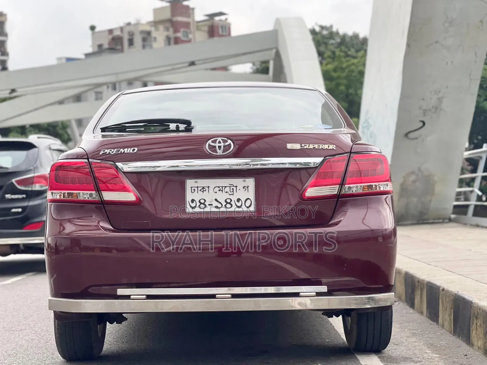 Toyota Premio 2016 Maroon