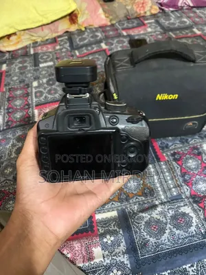 DSLR Camera